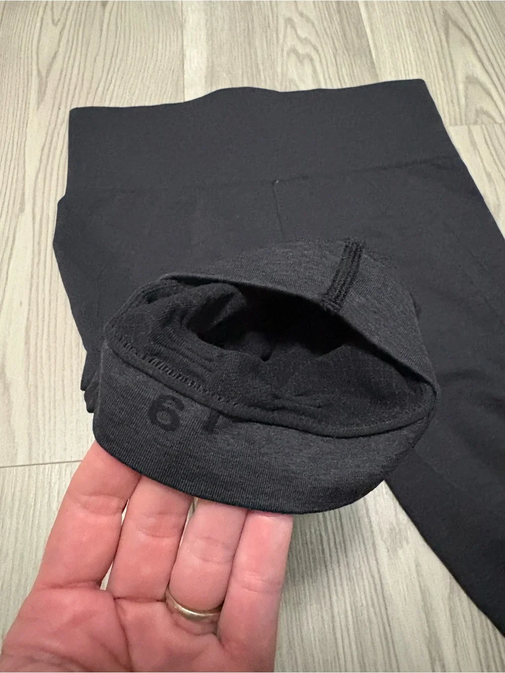 Lululemon In The Flow Crop Leggings Size 6
